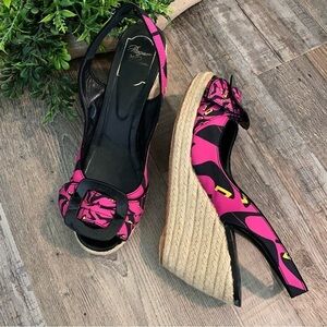 ROGER VIVIER Black & Fuchsia Peeptoe Slingback Wedges, Size EU 39